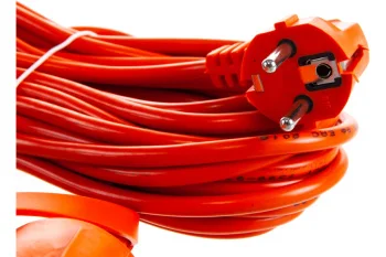 https://cdn.vseinstrumenti.ru/images/goods/elektrika-i-svet/udliniteli-i-razvetviteli/1477890/1200x800/52533686.jpg